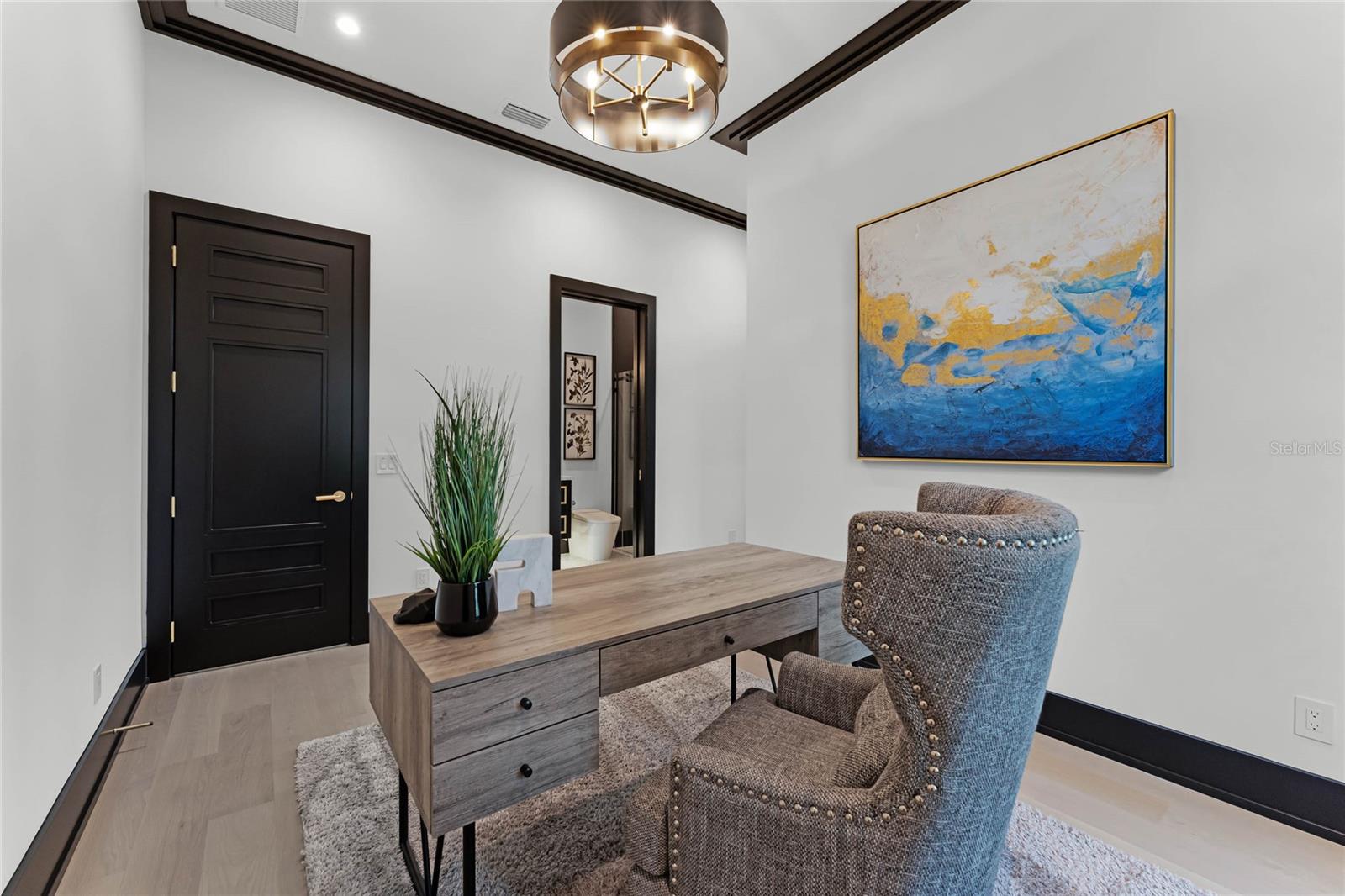 FOREST HILLS - Residential