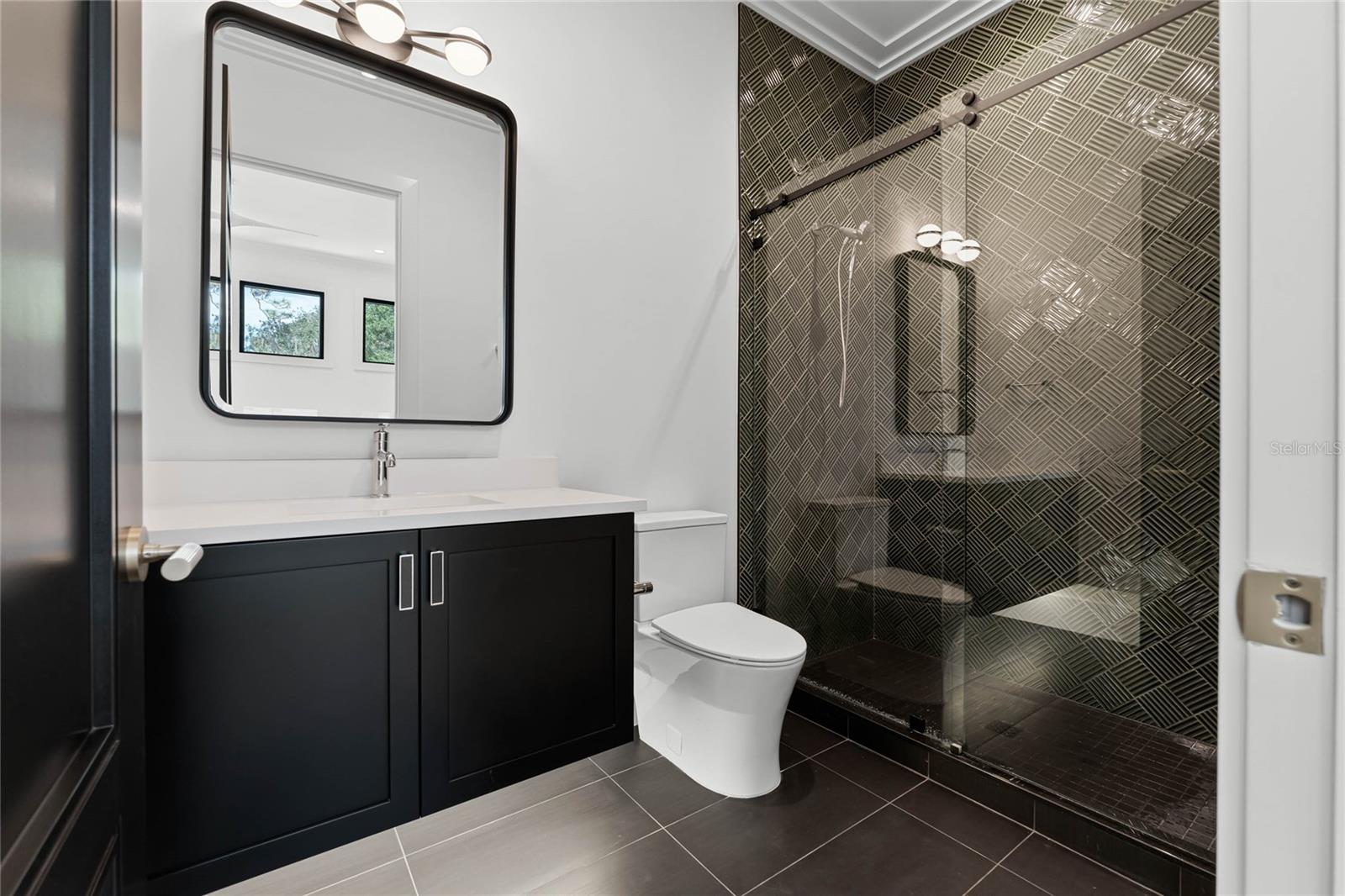 FOREST HILLS - Residential