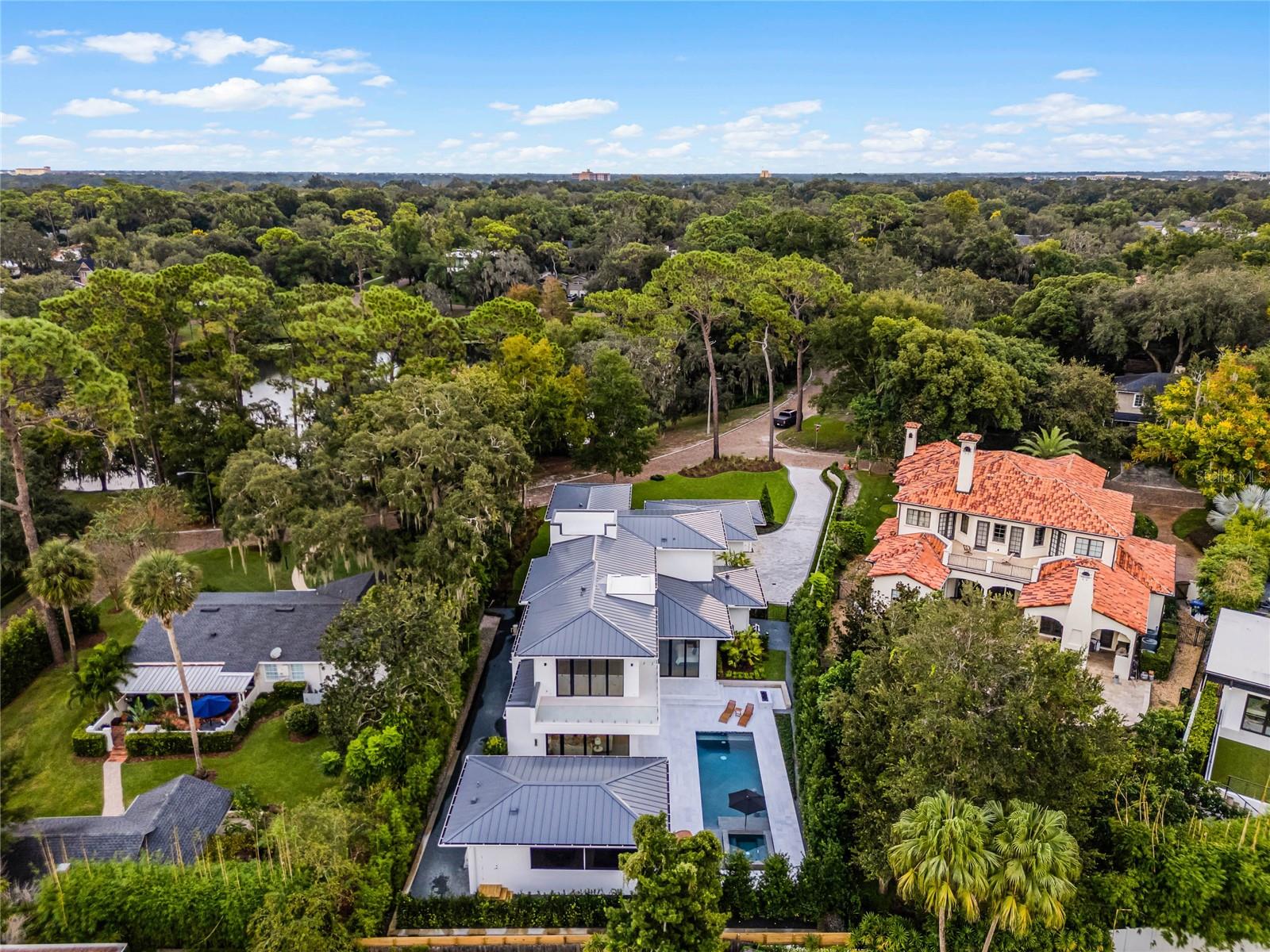 FOREST HILLS - Residential