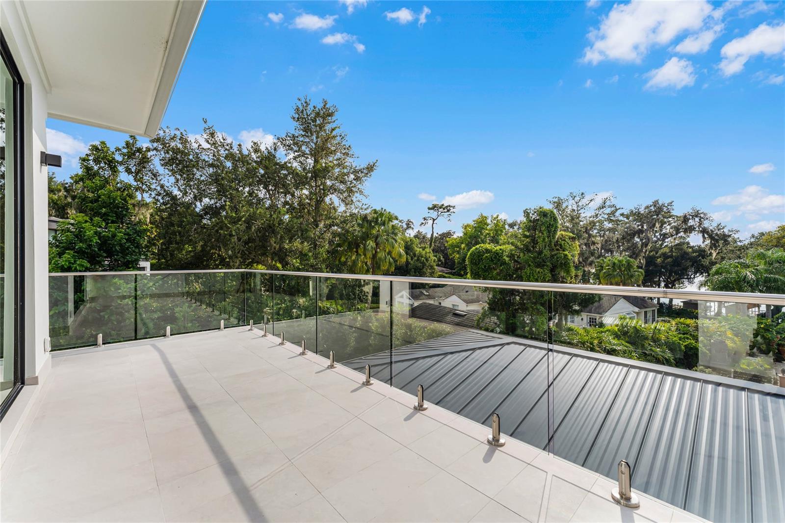 FOREST HILLS - Residential