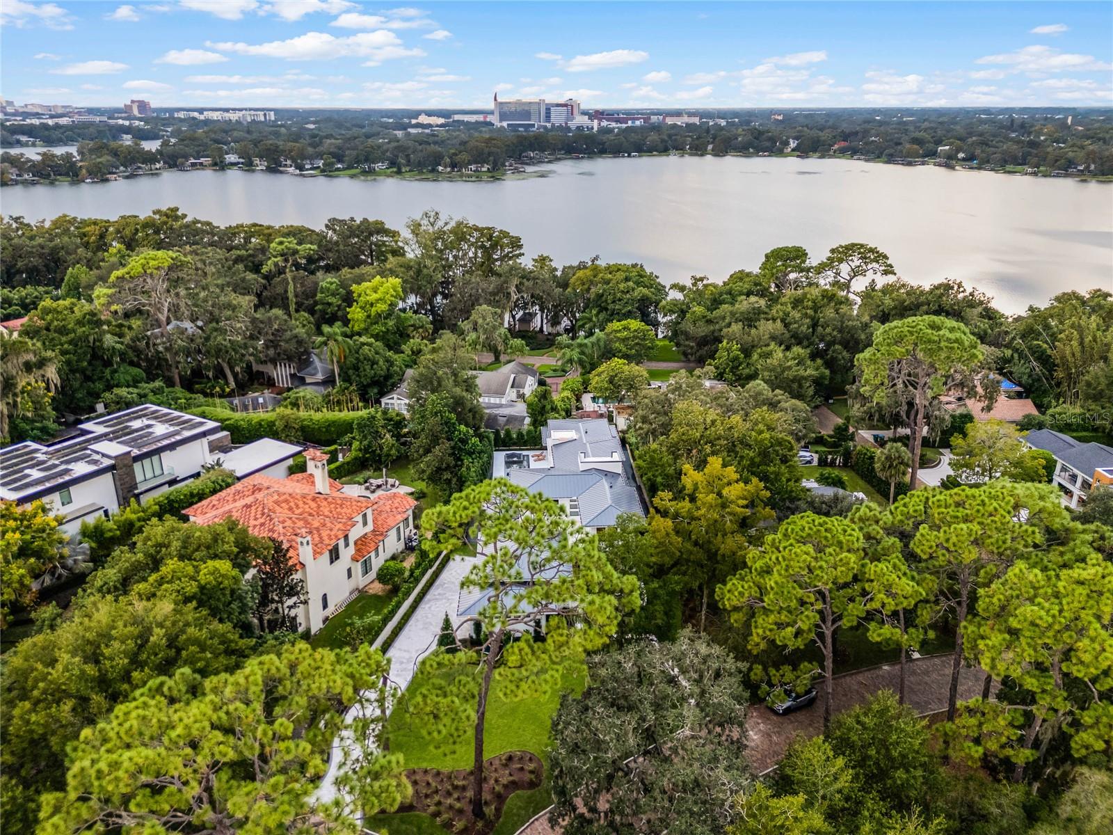 FOREST HILLS - Residential