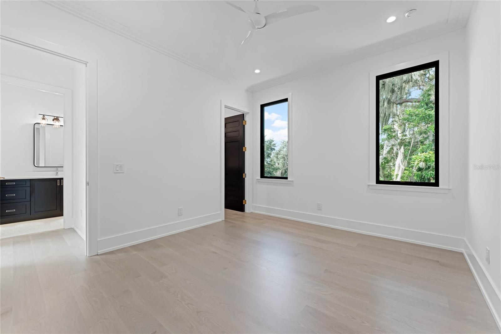 FOREST HILLS - Residential