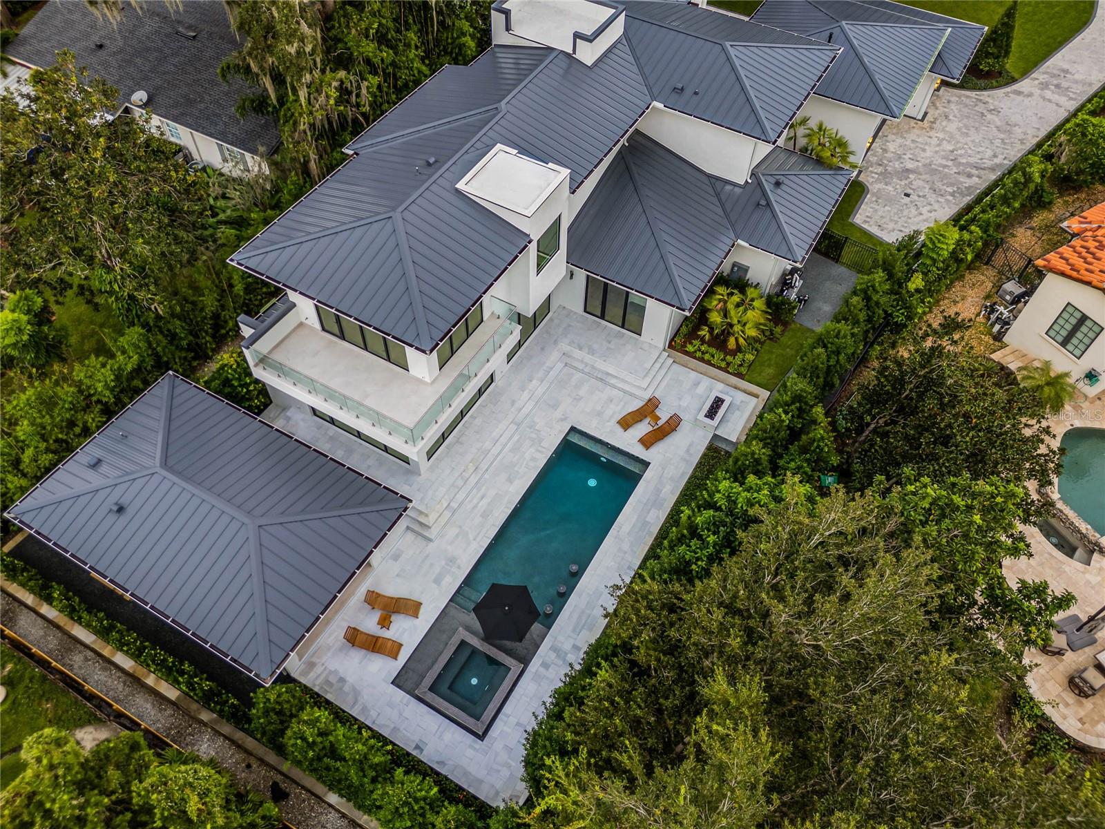 FOREST HILLS - Residential