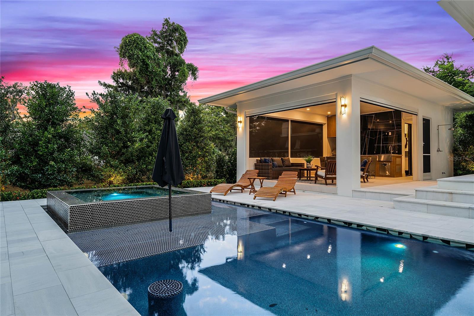 FOREST HILLS - Residential