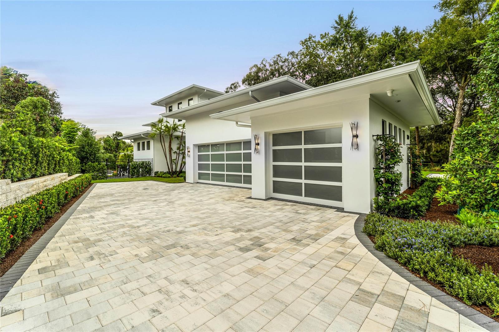 FOREST HILLS - Residential