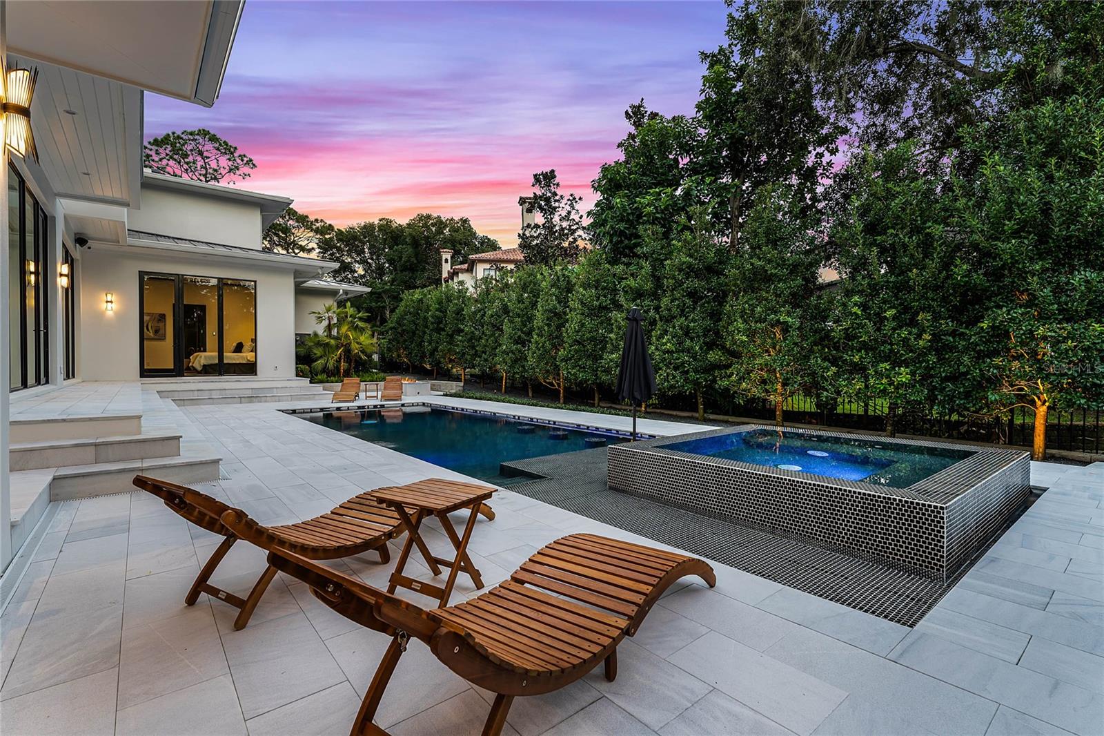 FOREST HILLS - Residential