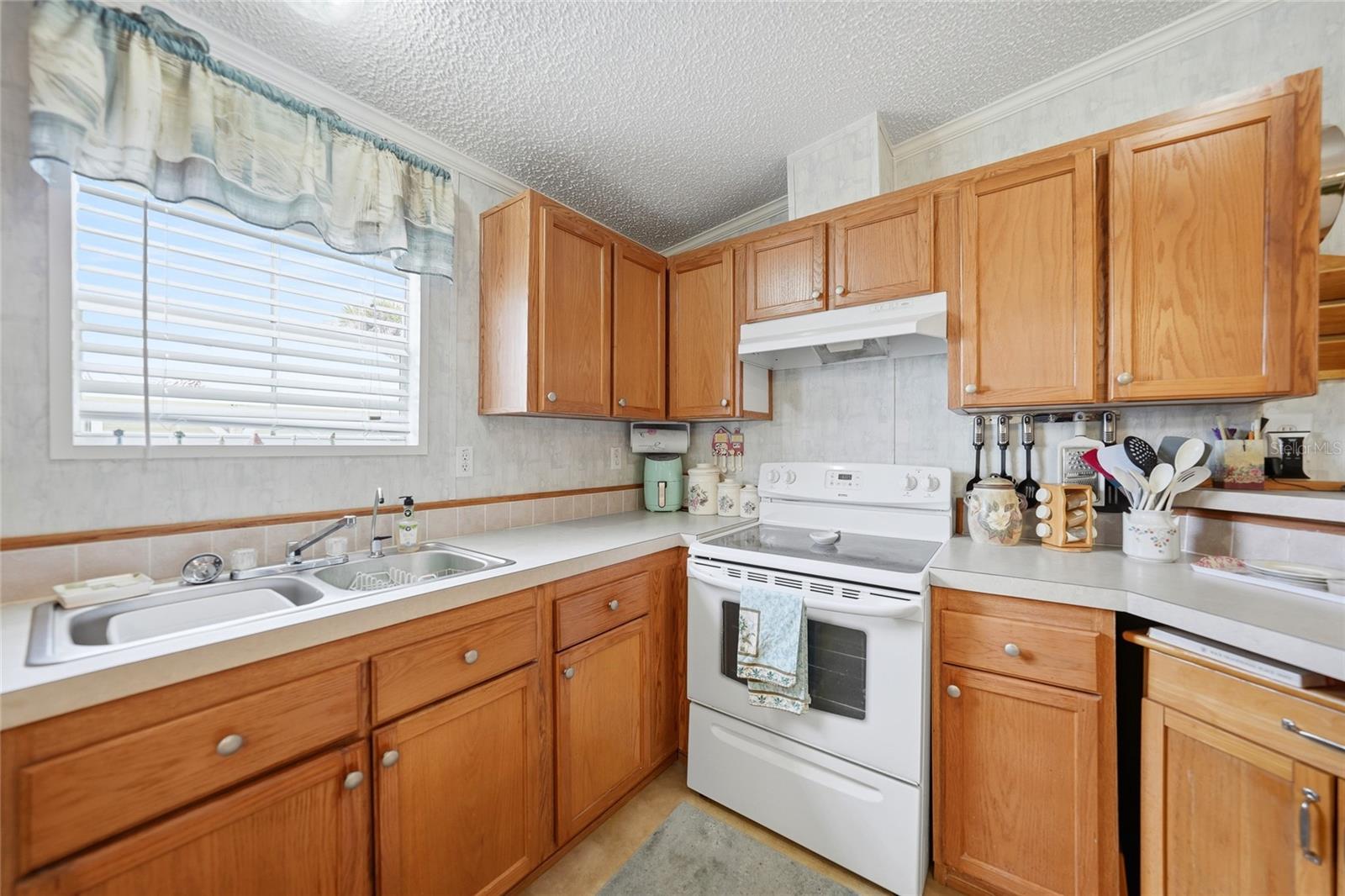 EAGLE POINT MHP - Residential