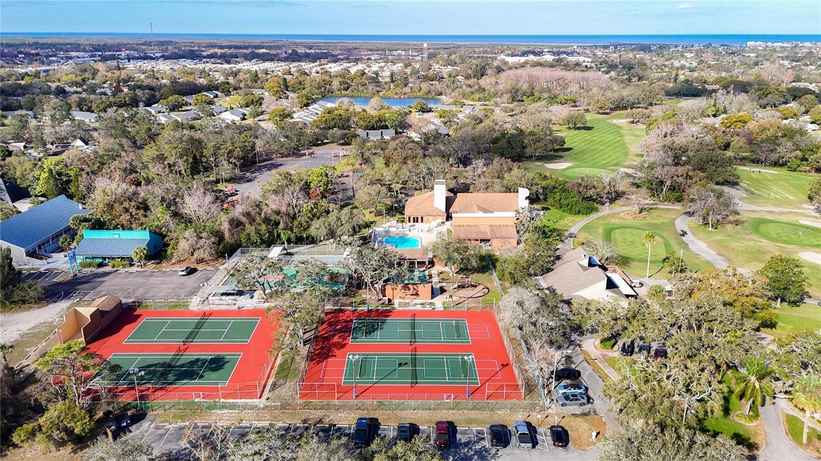 EAGLESWOOD CONDO - Residential