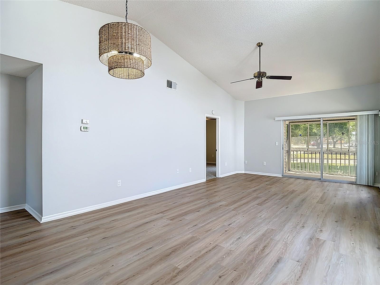 EAGLESWOOD CONDO - Residential