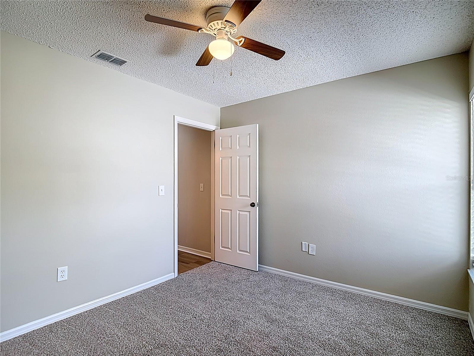 EAGLESWOOD CONDO - Residential