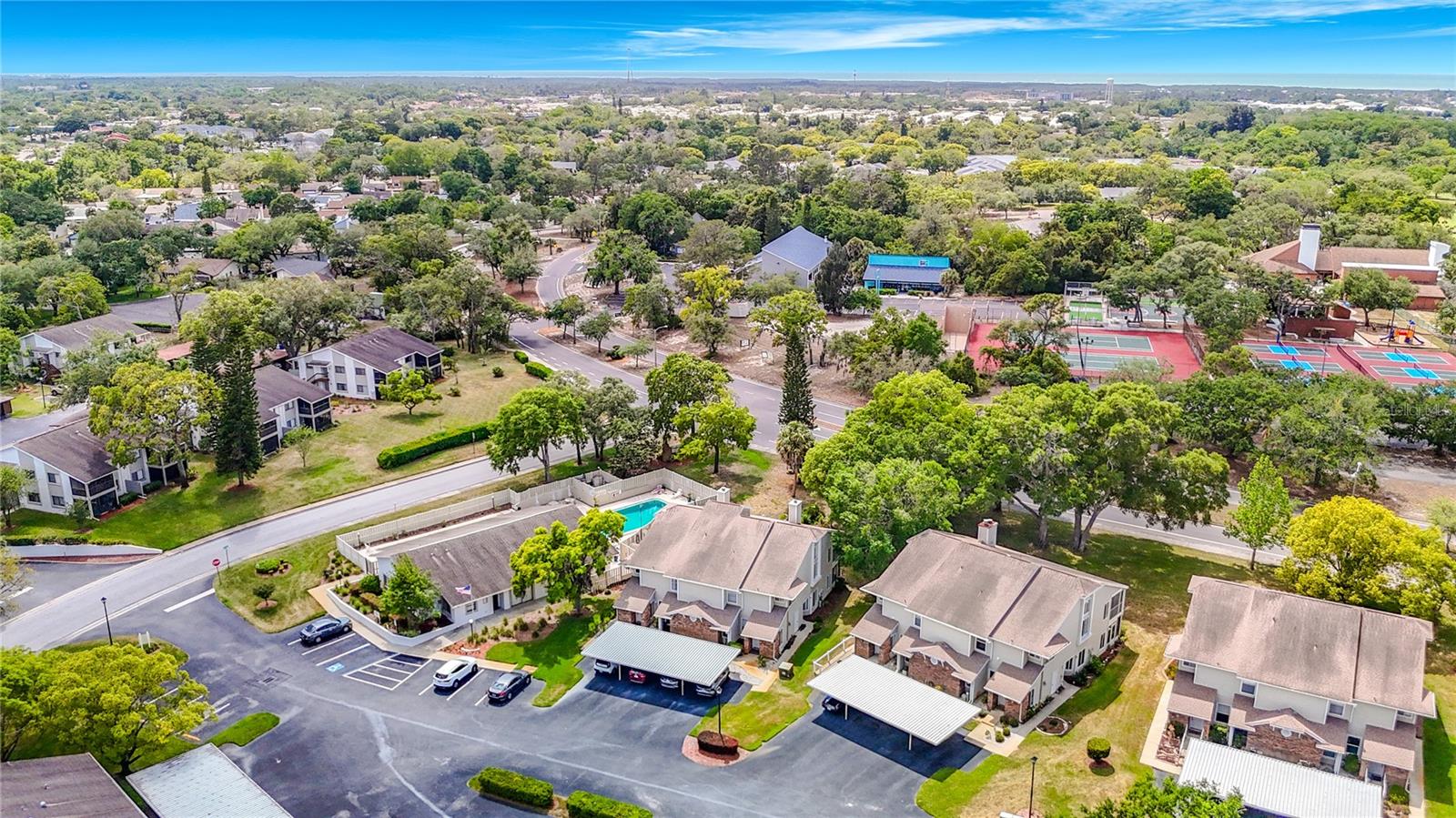 EAGLESWOOD CONDO - Residential