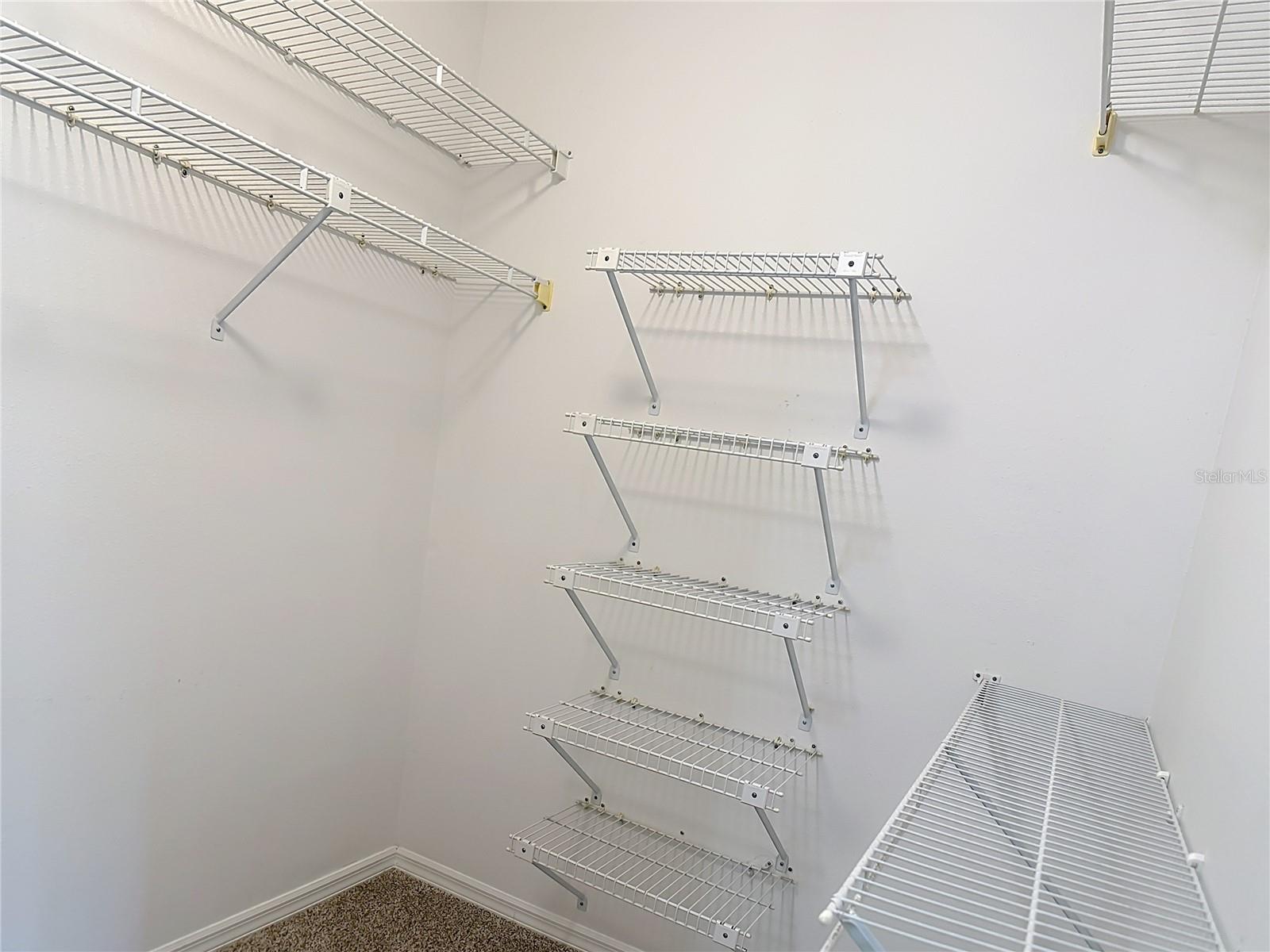 EAGLESWOOD CONDO - Residential