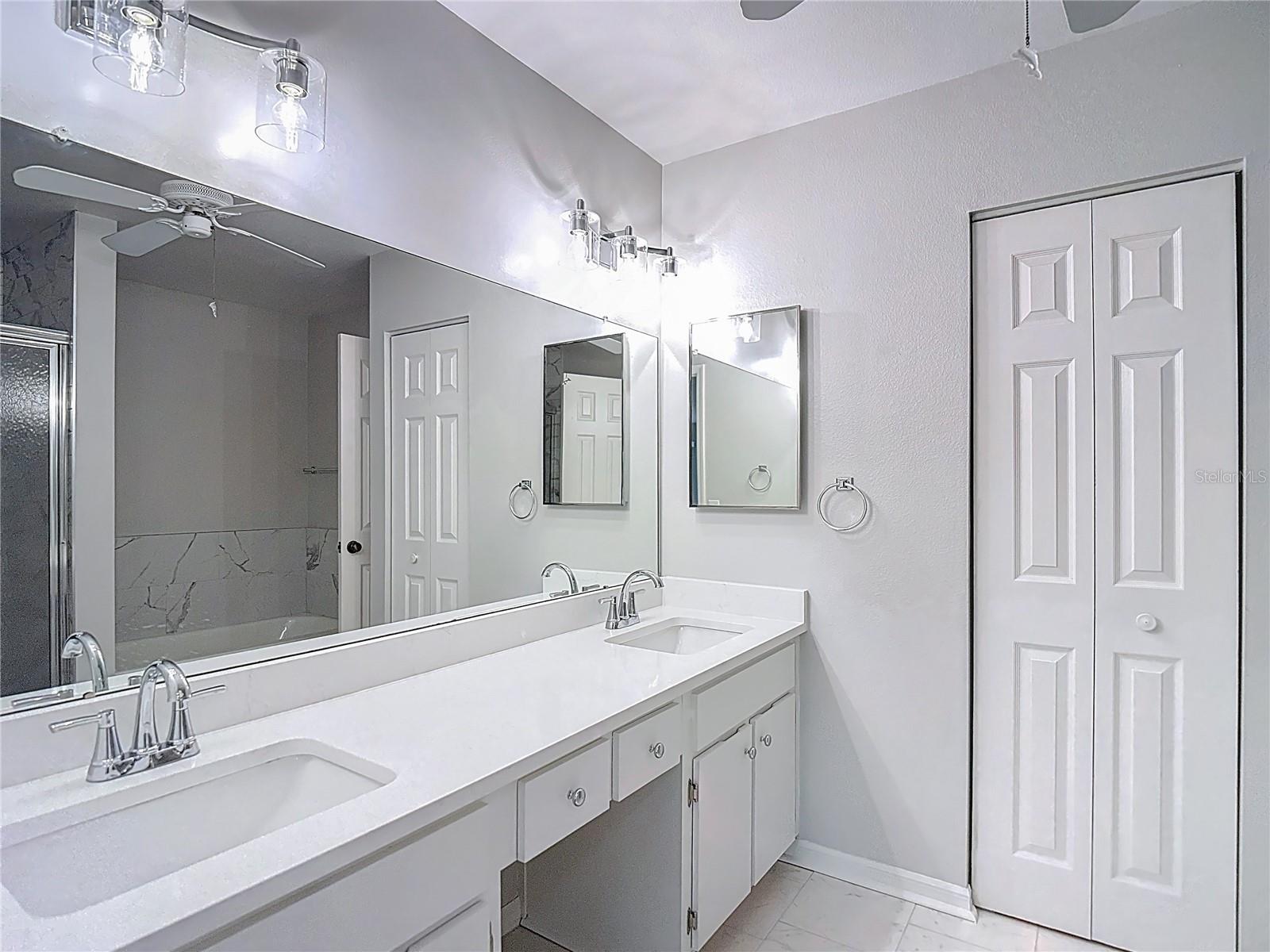 EAGLESWOOD CONDO - Residential