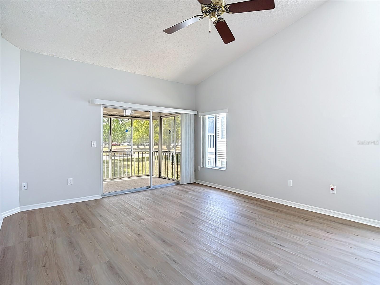 EAGLESWOOD CONDO - Residential