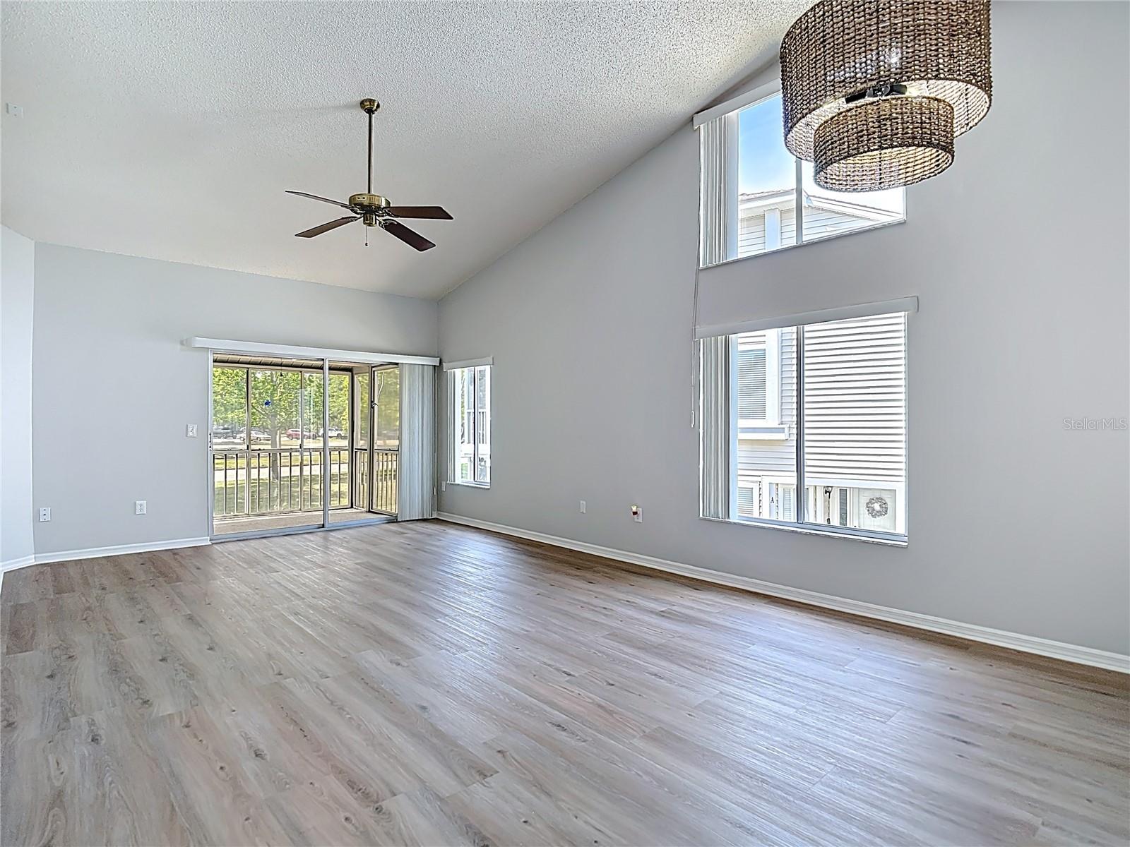 EAGLESWOOD CONDO - Residential