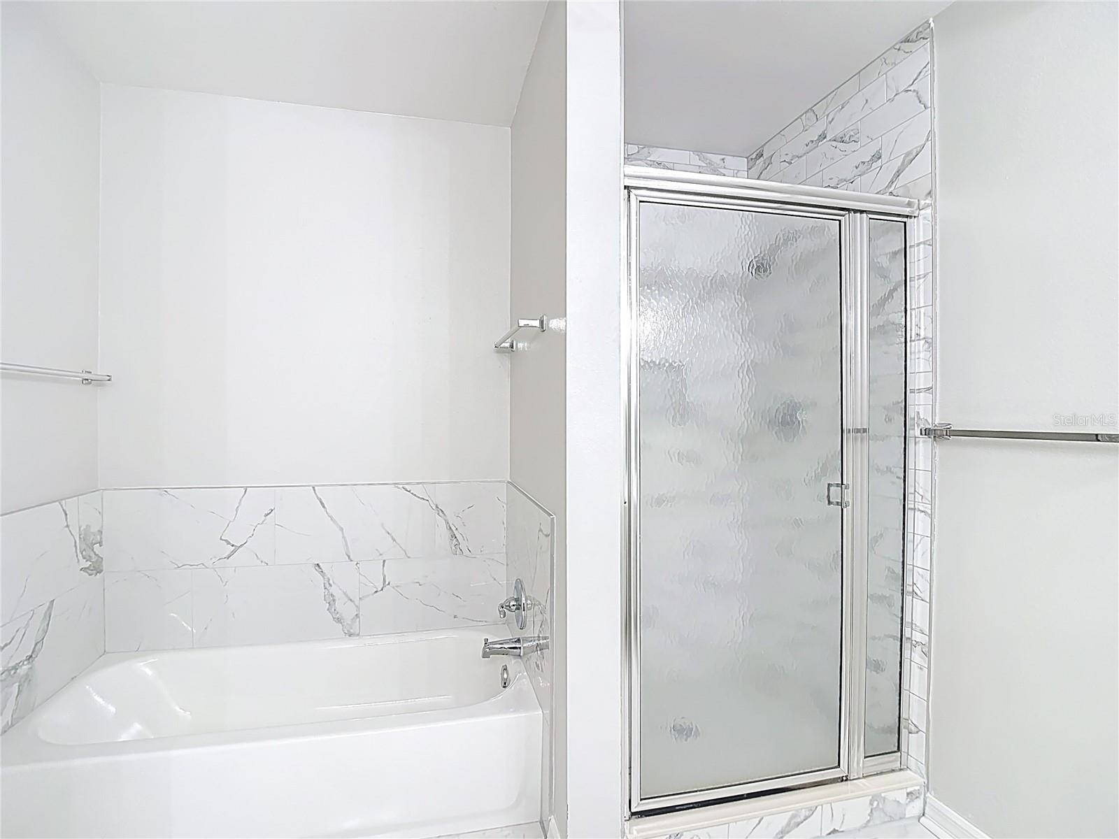 EAGLESWOOD CONDO - Residential