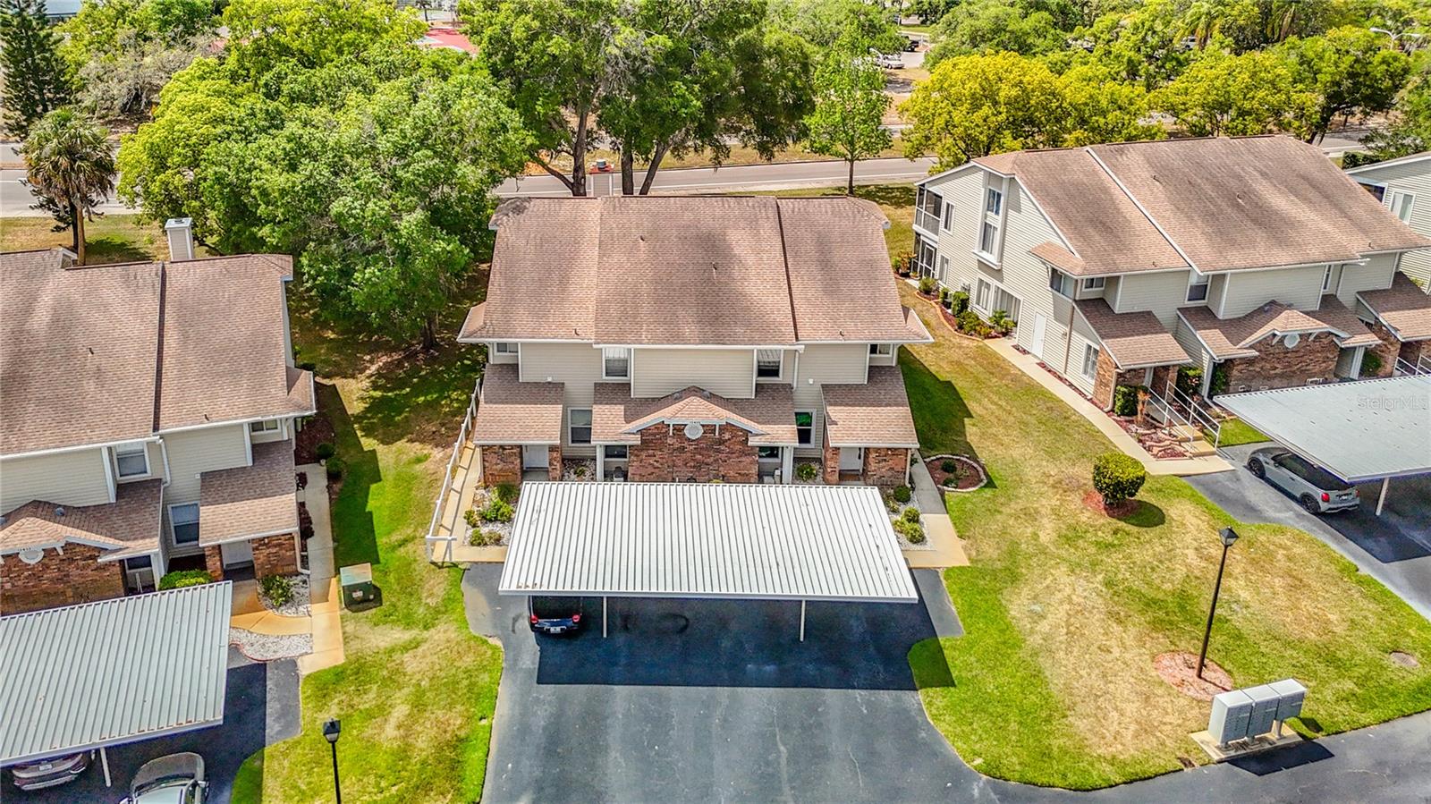 EAGLESWOOD CONDO - Residential