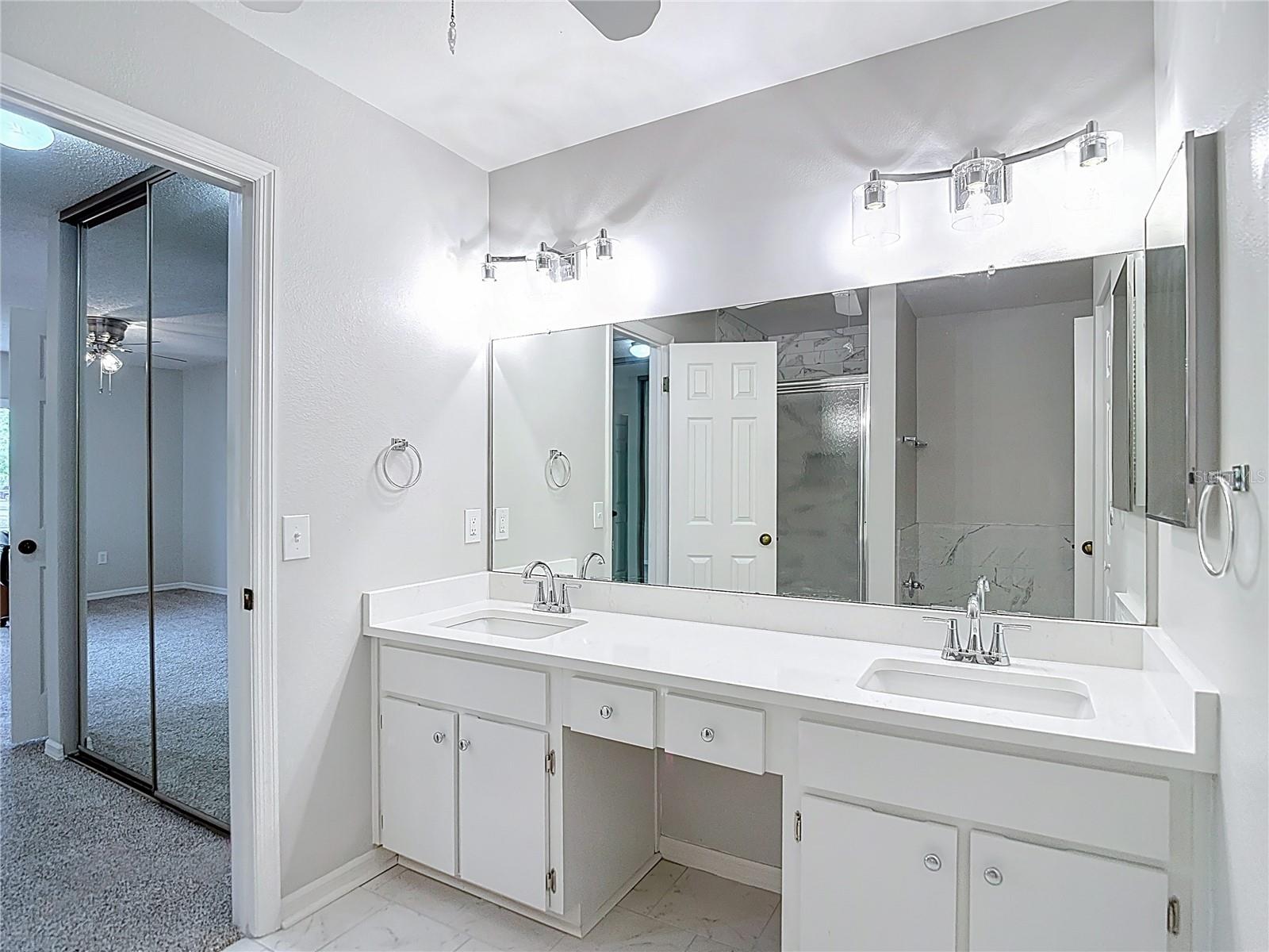 EAGLESWOOD CONDO - Residential