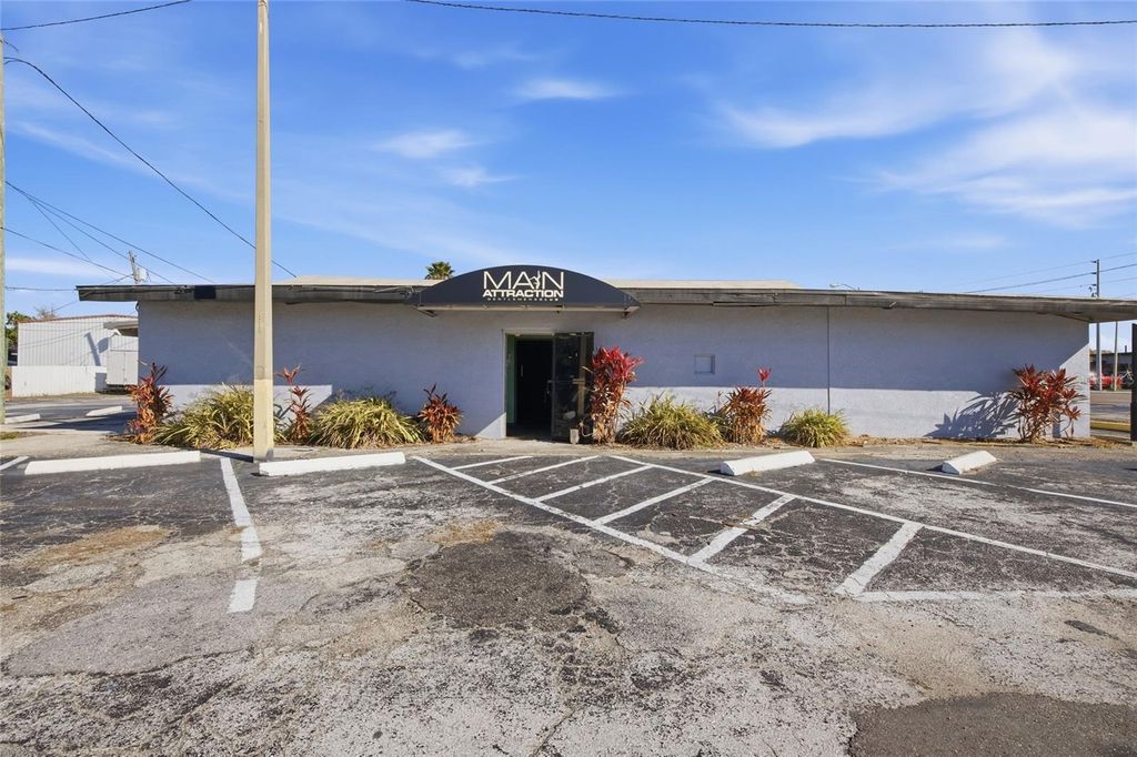 Photo of 4900 66th Street N, St Petersburg, FL 33709 (MLS # TB8479808)