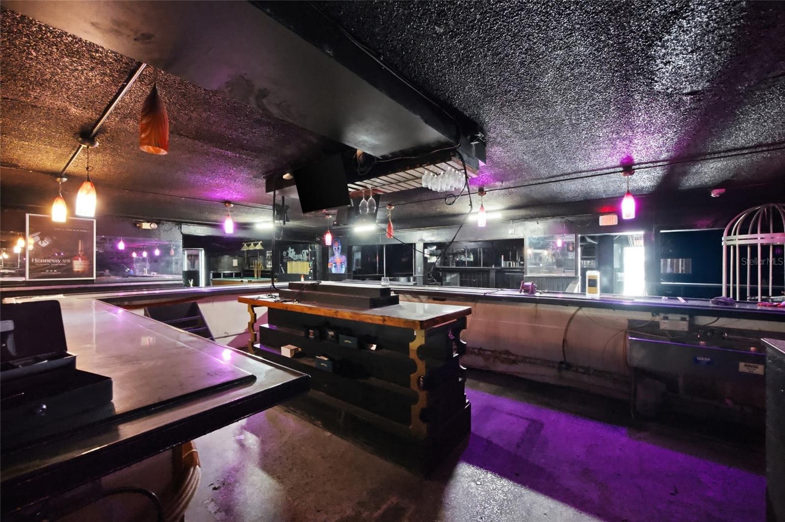 AIRY ACRES 4 - Commercial Sale