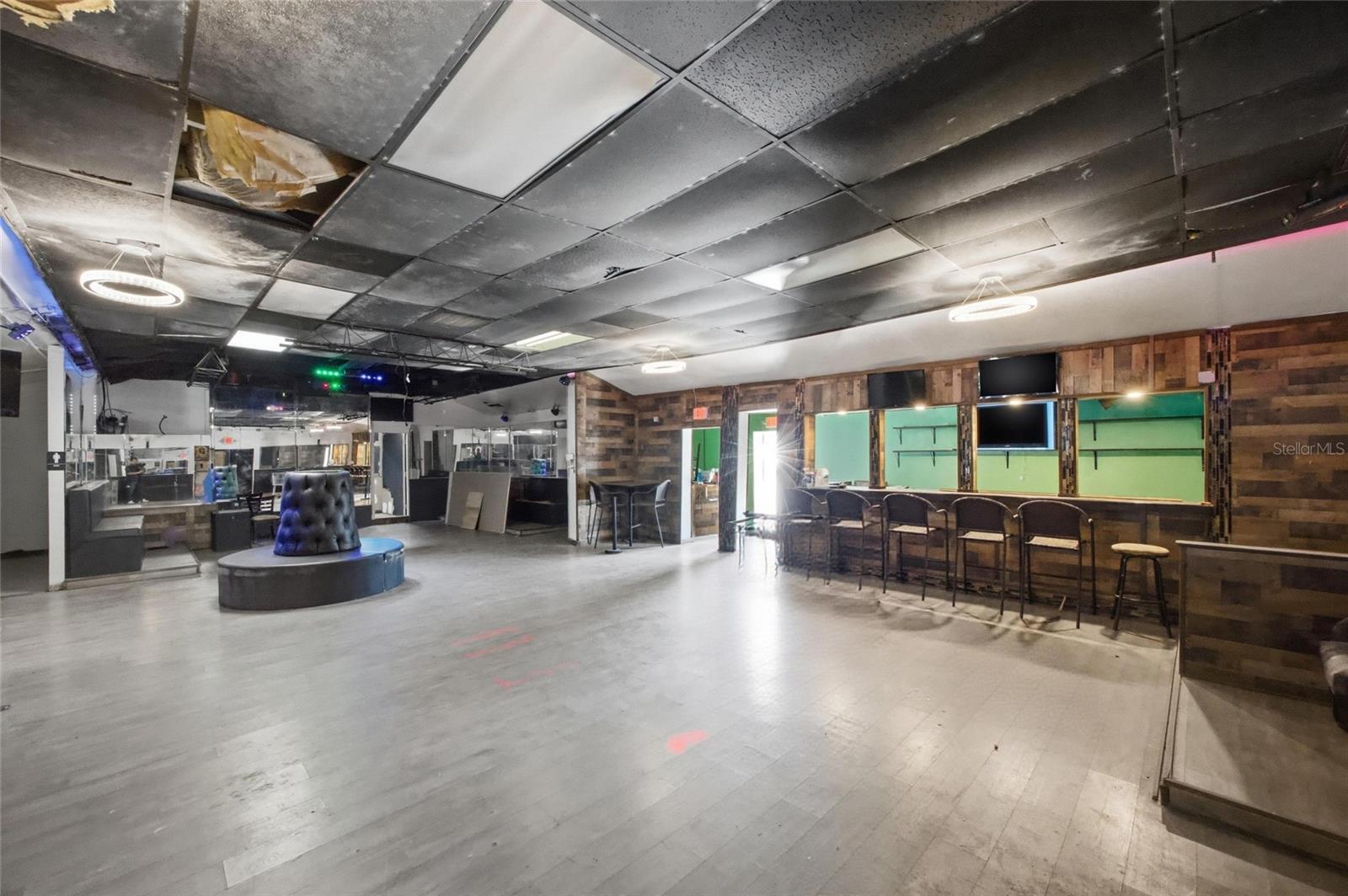 AIRY ACRES 4 - Commercial Sale