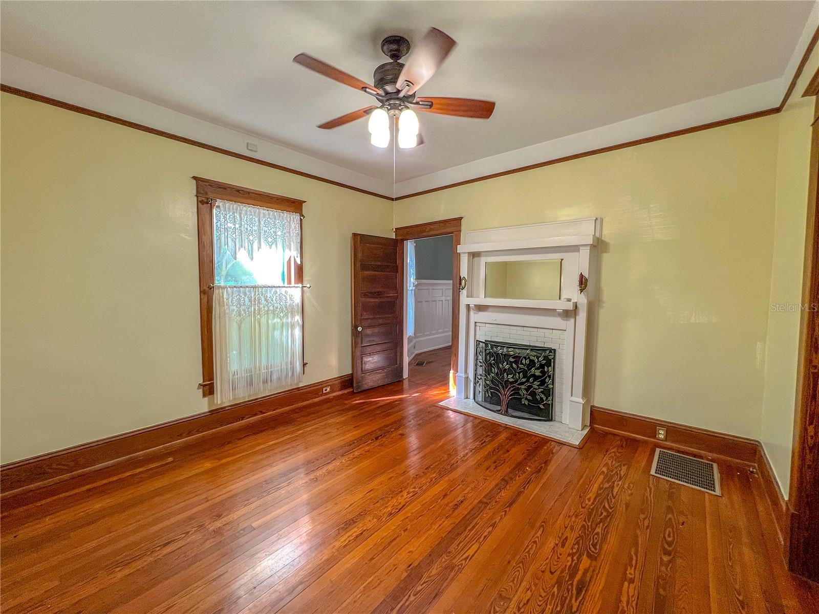 DUCKPOND - Residential