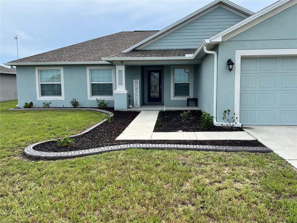 Photo of 513 Central Ridge Lane, Frostproof, FL 33843 (MLS # K4903647)