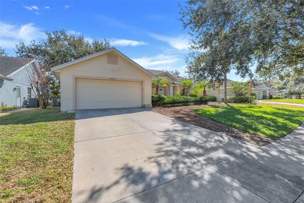 Photo of 16812 Rockwell Heights Lane, Clermont, FL 34711 (MLS # G5107749)