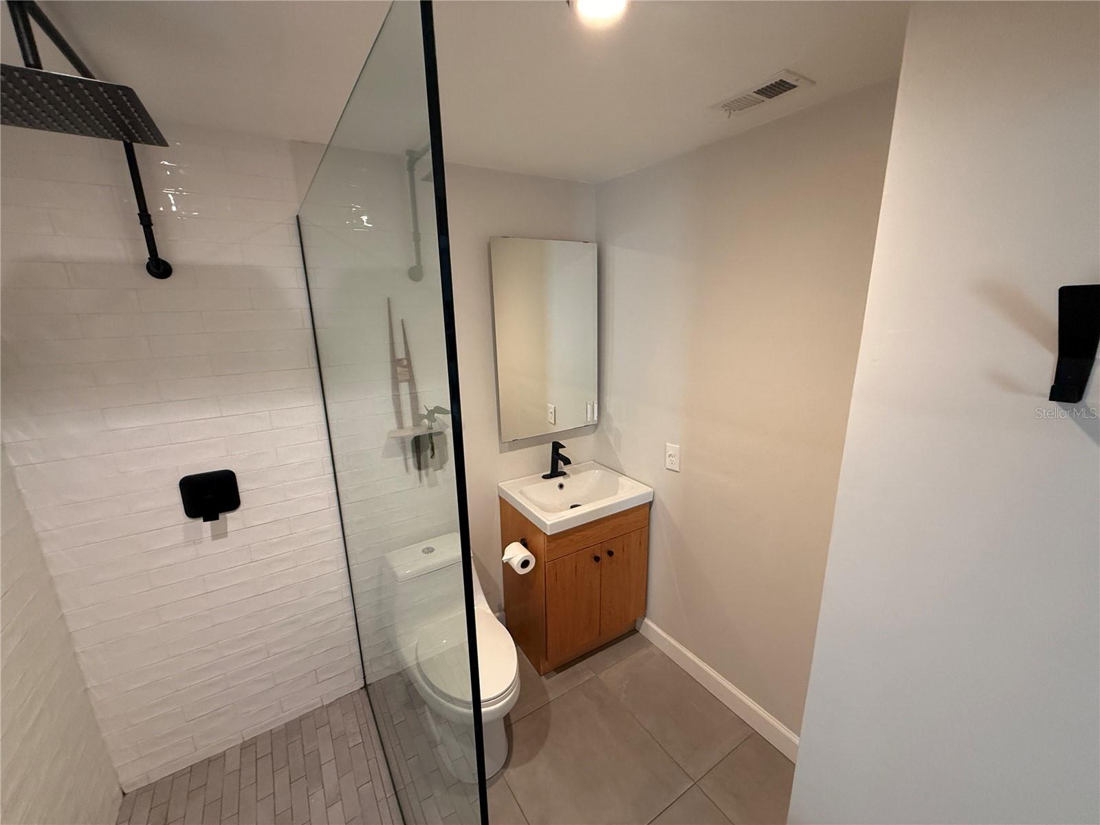 GOLFVIEW - Residential Lease