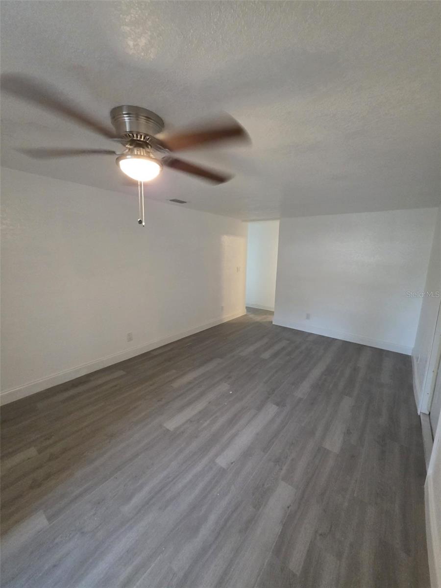 CITRUS SPGS UNIT 02 - Residential Lease