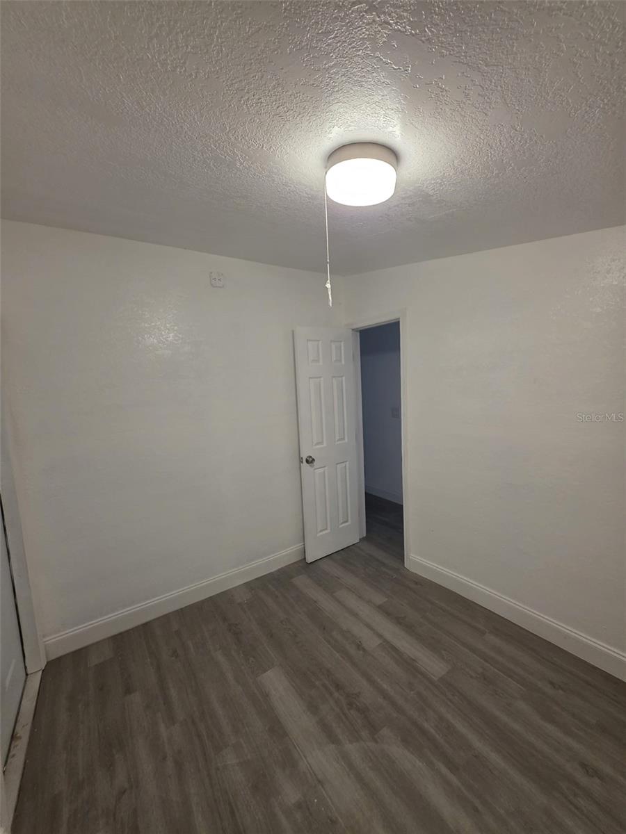 CITRUS SPGS UNIT 02 - Residential Lease