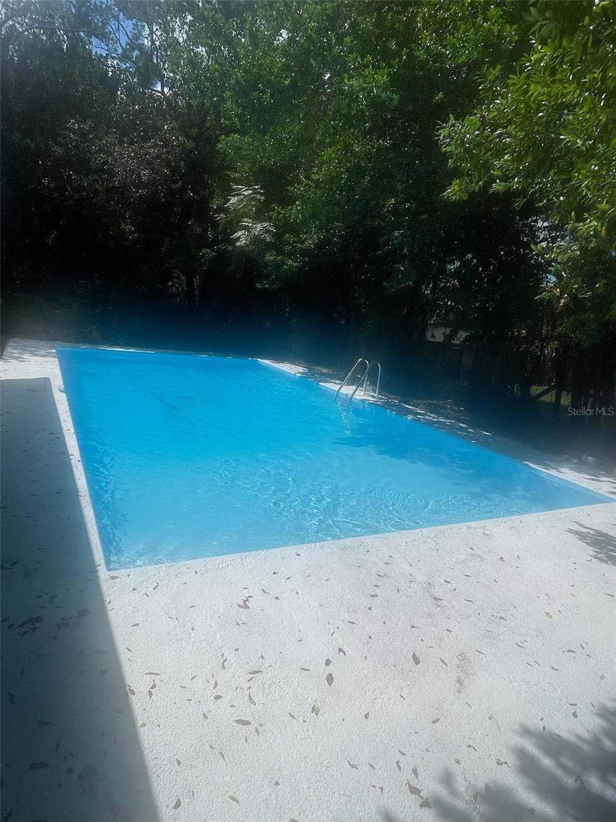 CITRUS SPGS UNIT 02 - Residential Lease