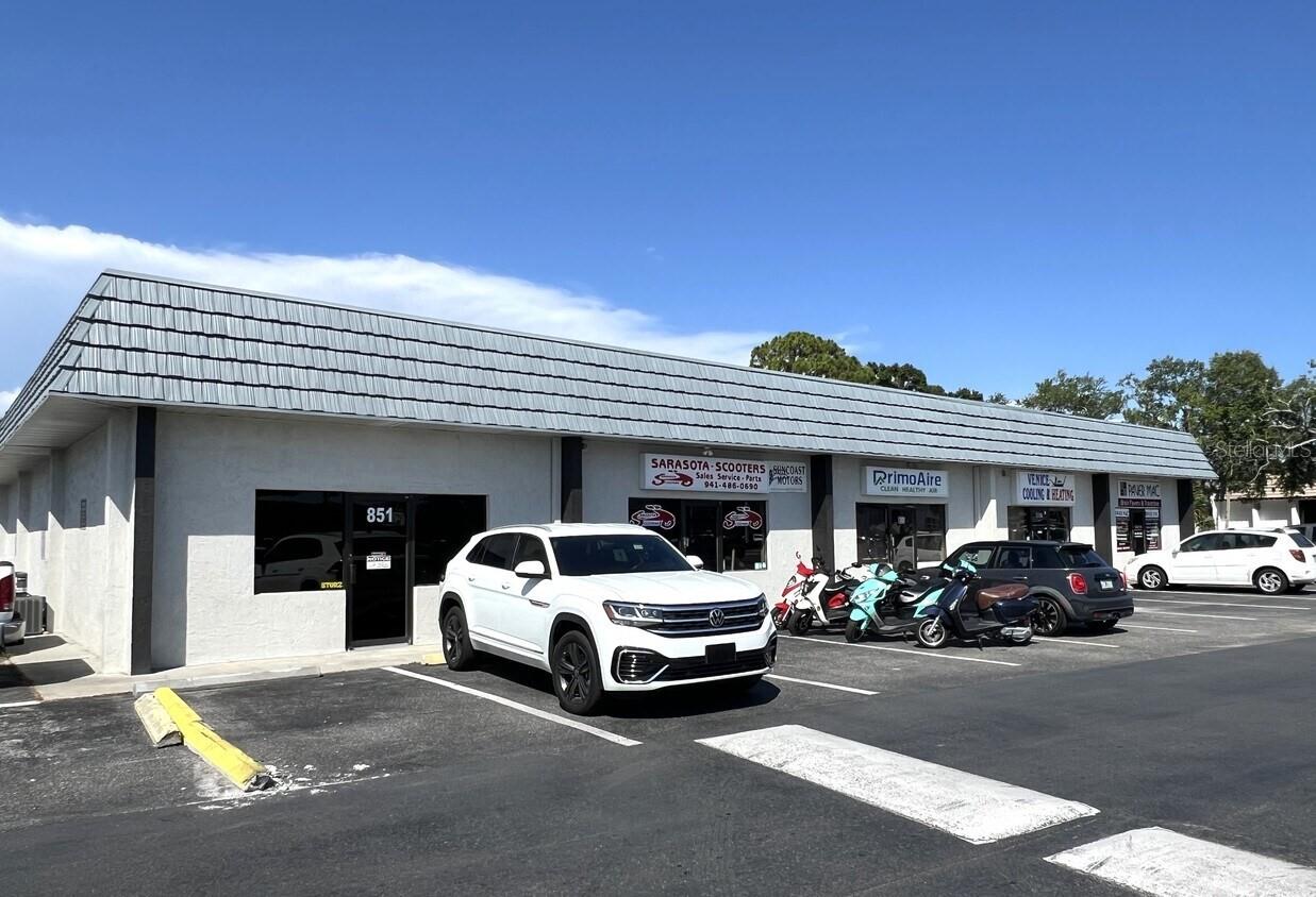 SOUTHLAND PLAZA - Commercial Lease