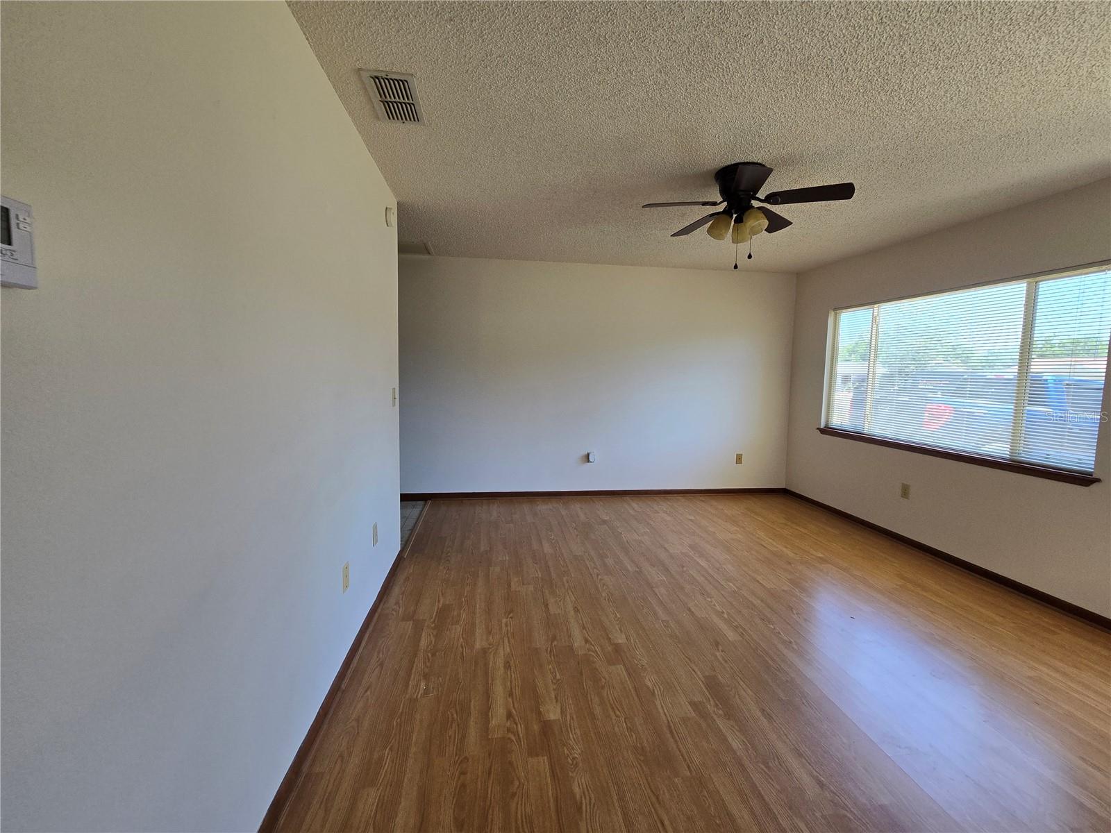 PALM CAY - Residential Lease