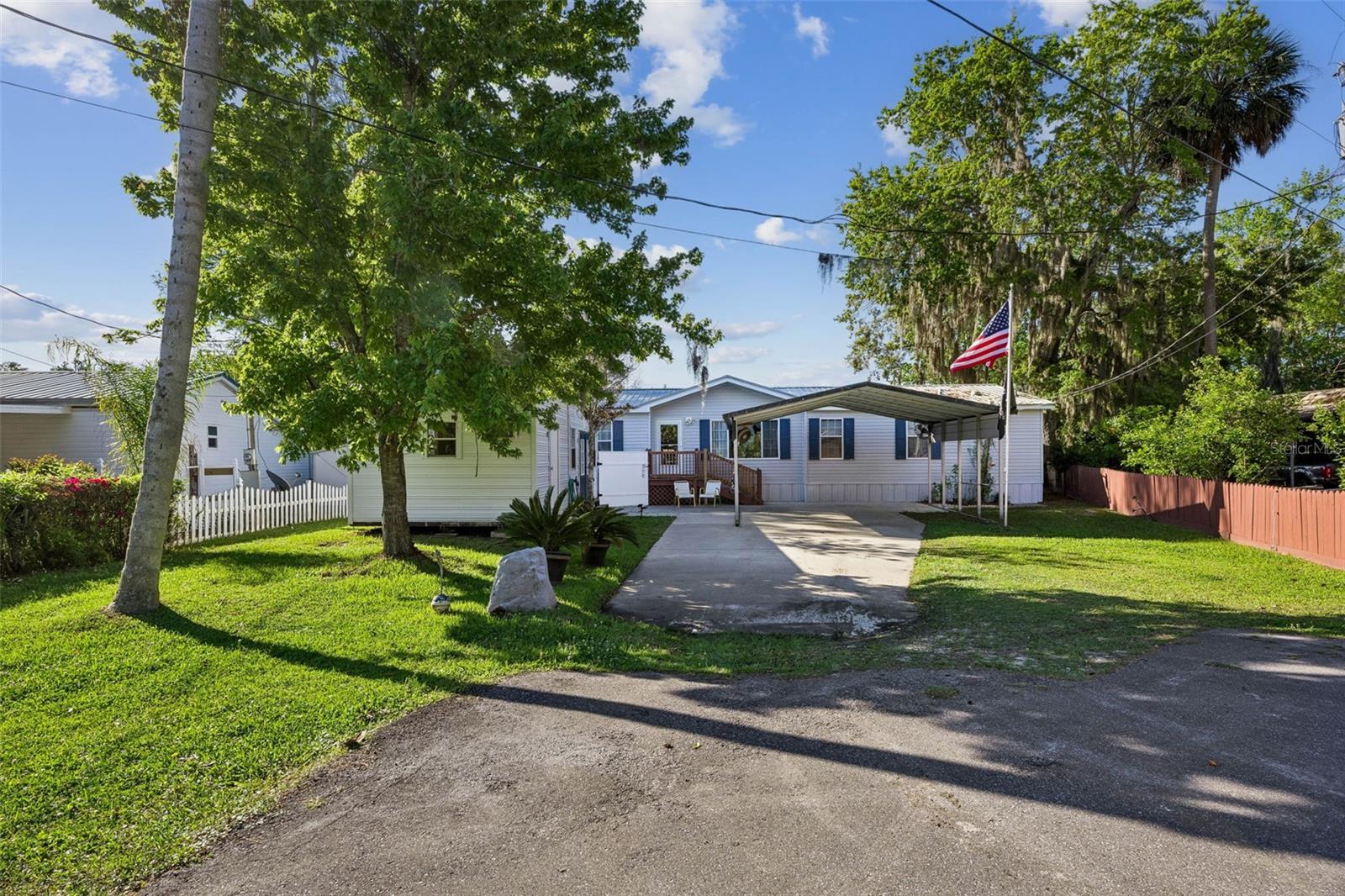 ST JOHNS RIVERSIDE ESTATES - Residential