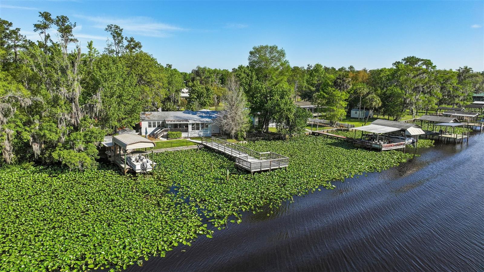 ST JOHNS RIVERSIDE ESTATES - Residential