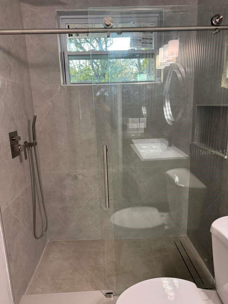 AVONDALE - Residential