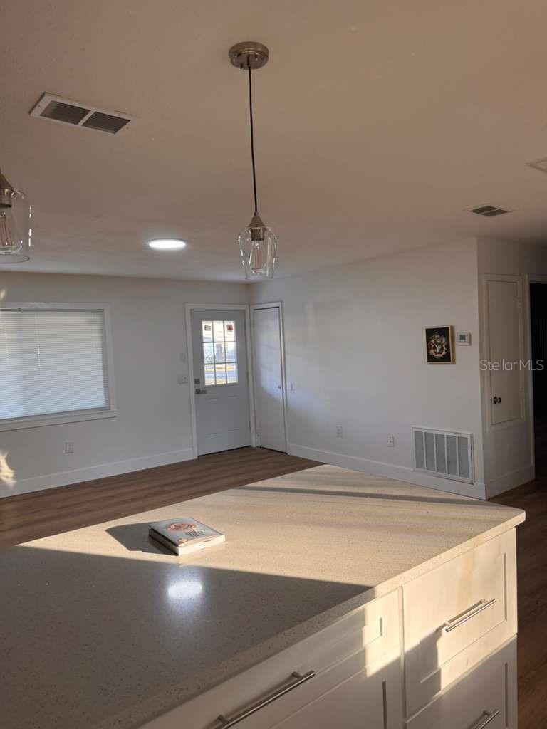 AVONDALE - Residential