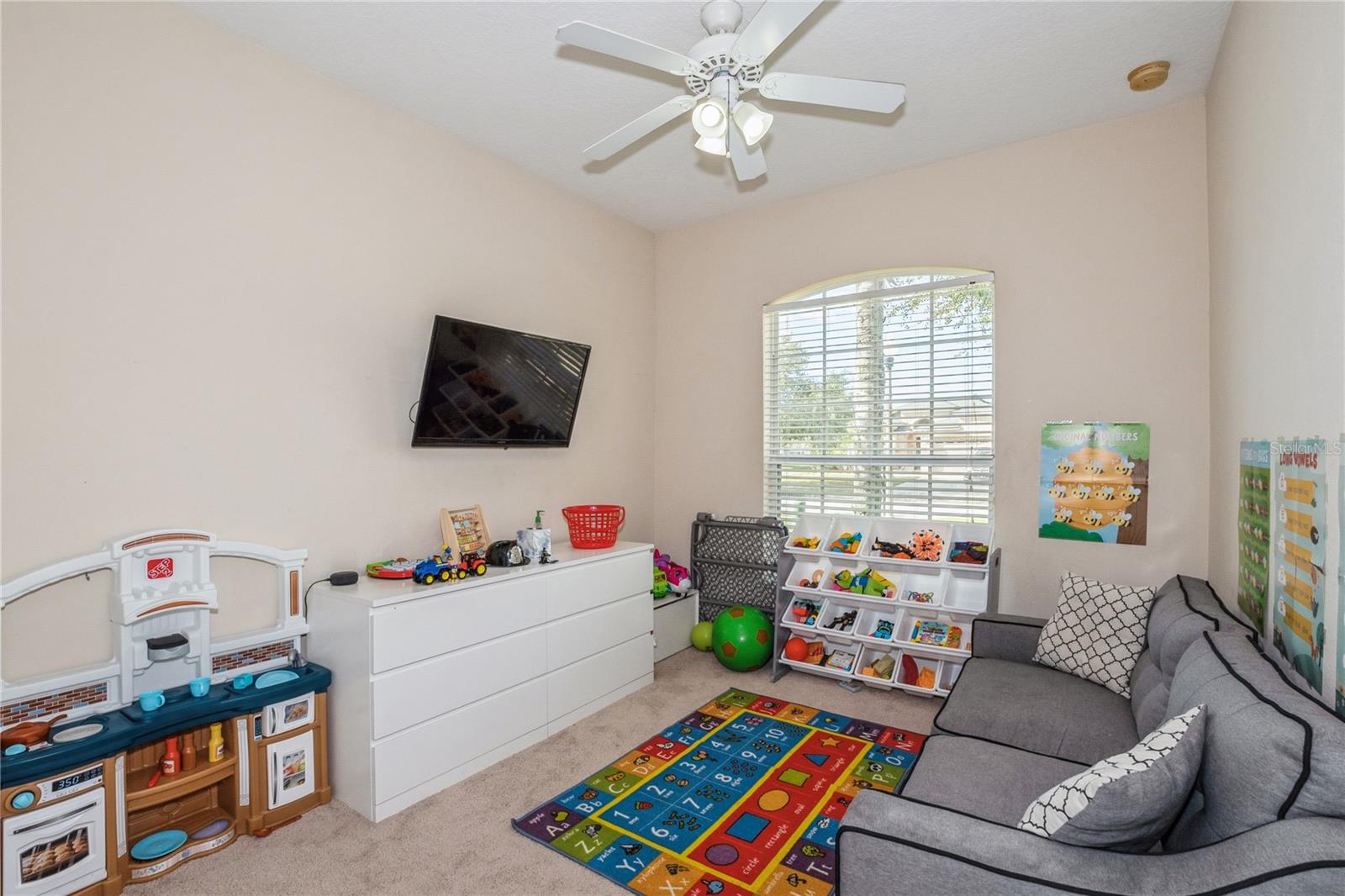 TIVOLI WOODS VILLAGE B 51 74 - Residential