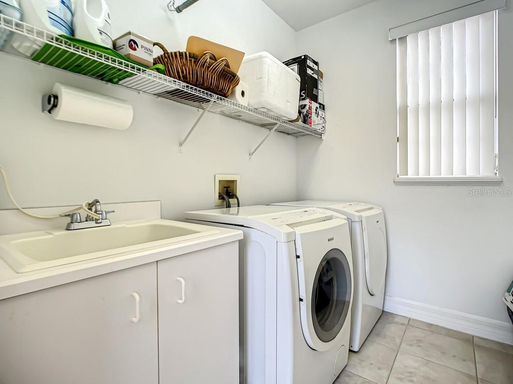 LIONSPAW TR E - Residential