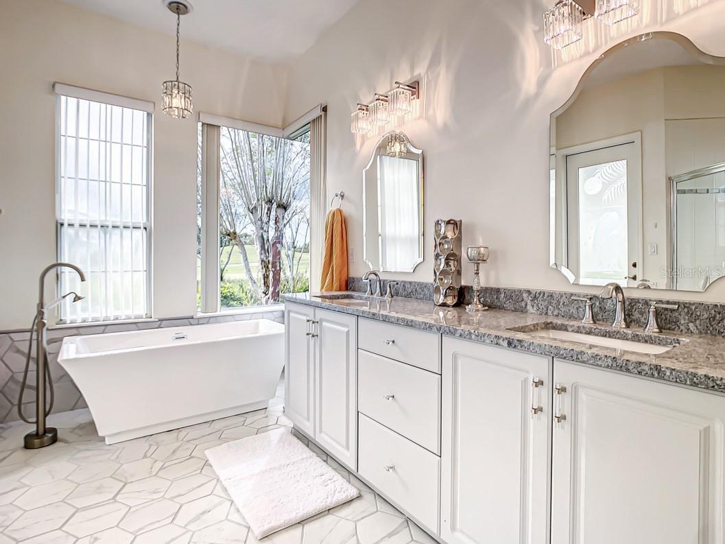 LIONSPAW TR E - Residential