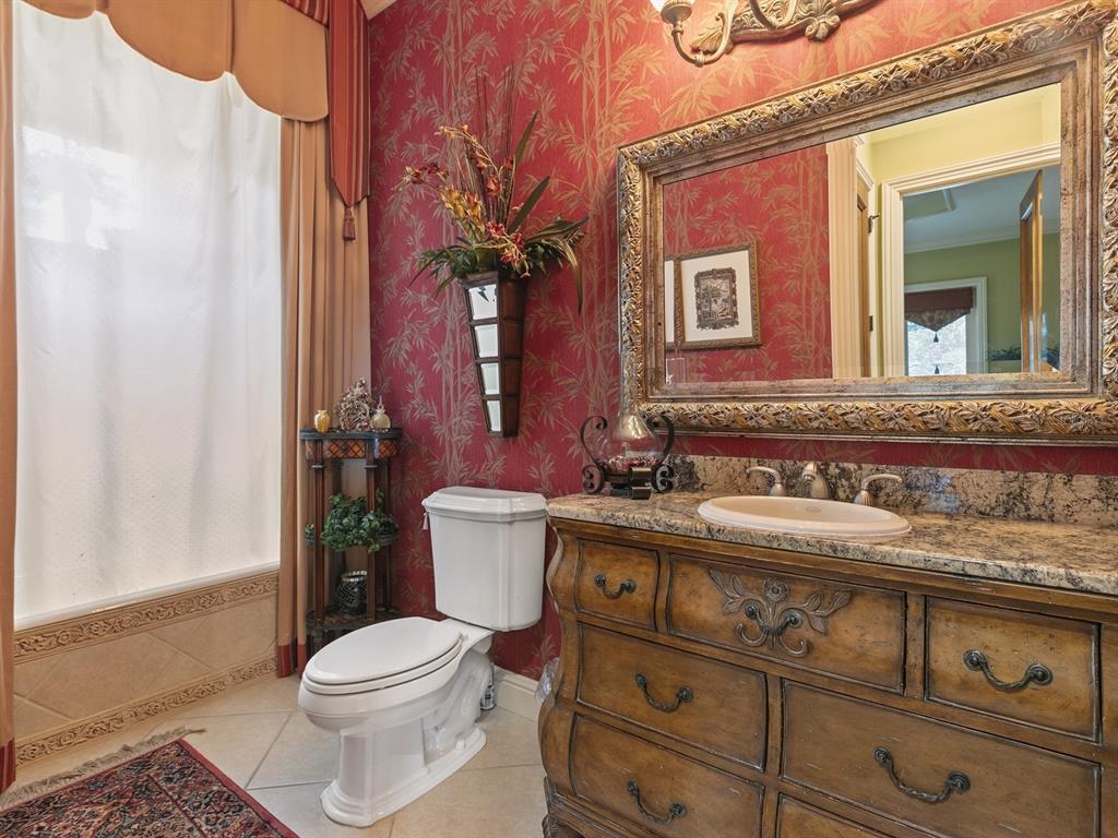 KEENES POINTE UNIT 2 - Residential