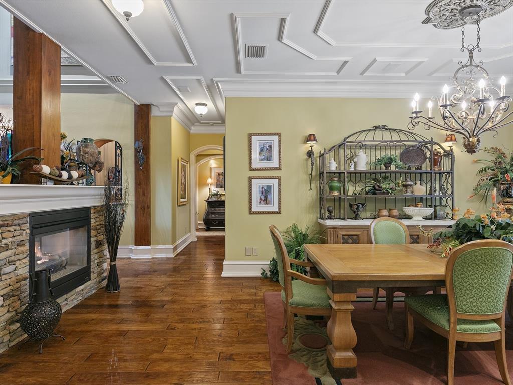 KEENES POINTE UNIT 2 - Residential