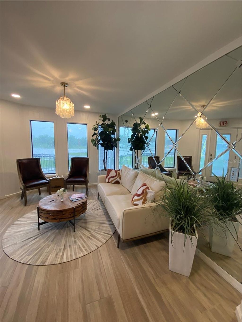 Photo of 25 W College Avenue, Ruskin, FL 33570 (MLS # TB8399540)