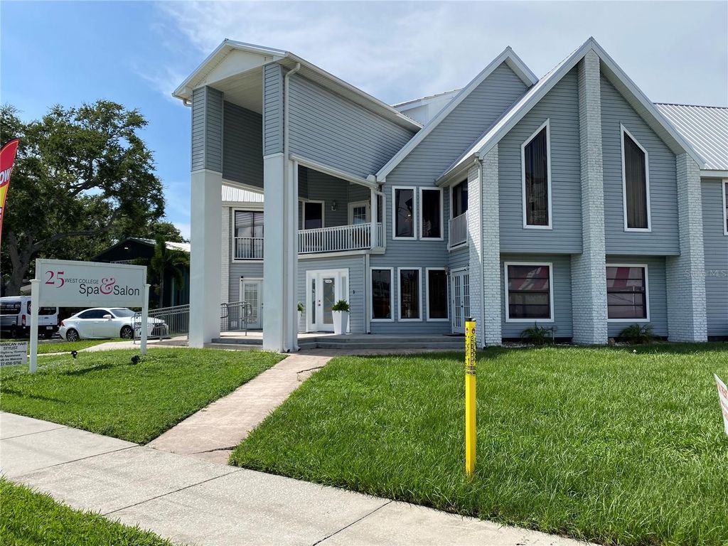 Photo of 25 W College Avenue, Ruskin, FL 33570 (MLS # TB8399540)