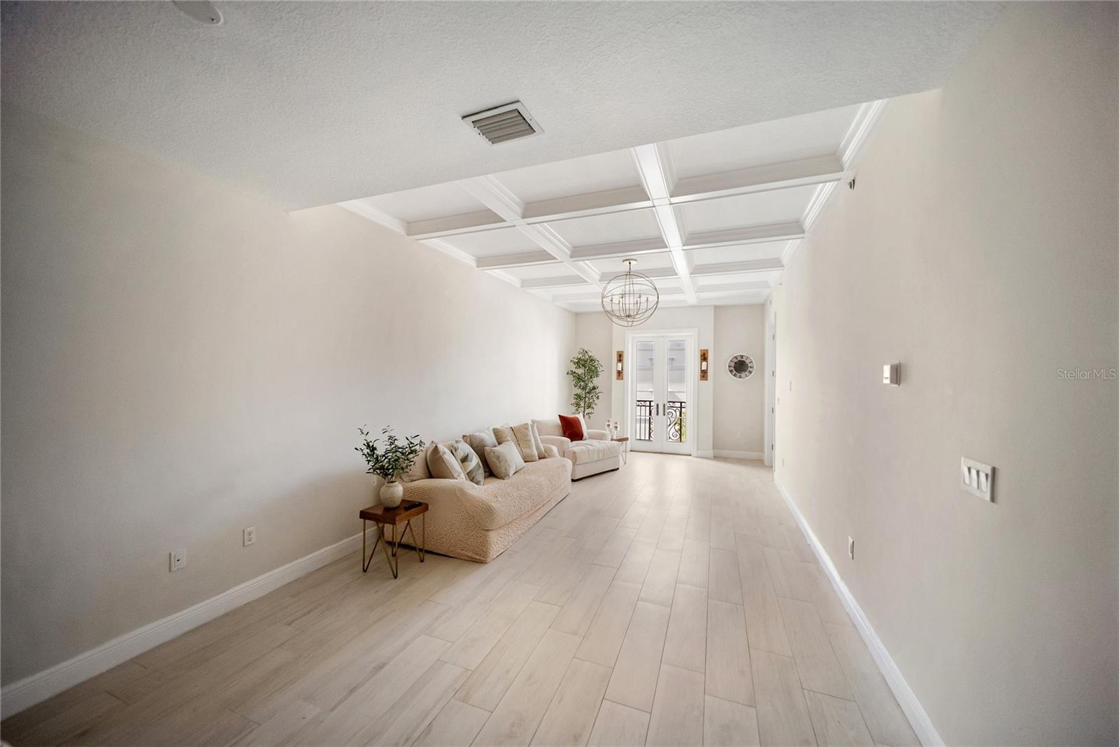 COURTYARD AT CITRUS - Residential
