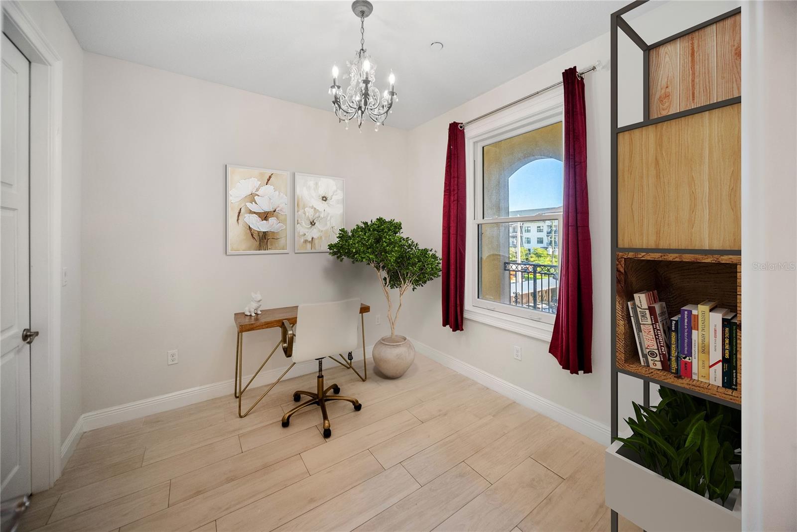 COURTYARD AT CITRUS - Residential