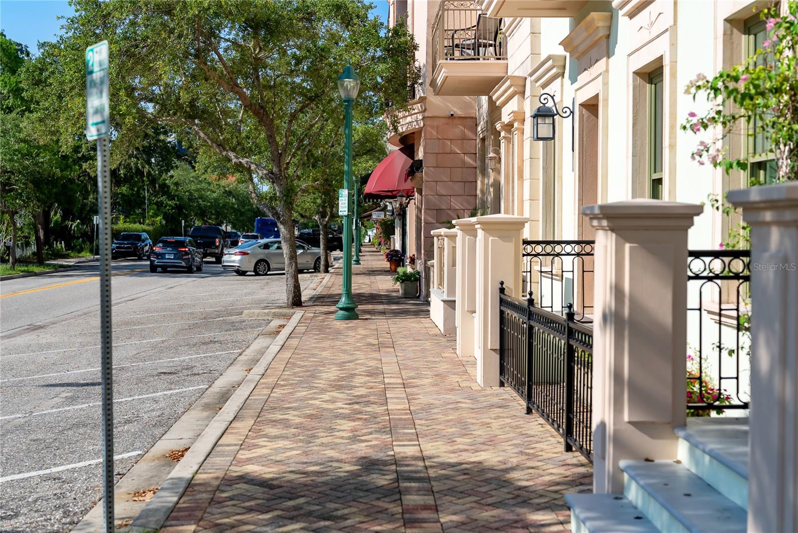 COURTYARD AT CITRUS - Residential