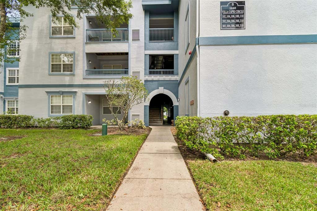 Photo of 1640 Villa Capri Circle #208, Odessa, FL 33556 (MLS # TB8533023)