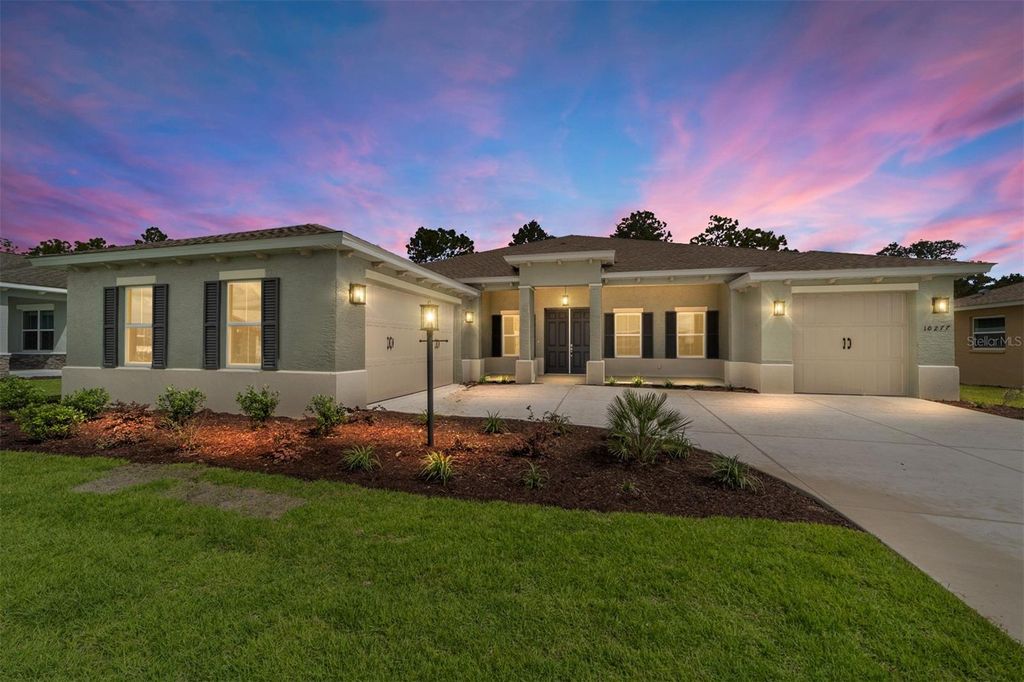 Photo of 10277 SW 105th Court, Ocala, FL 34481 (MLS # OM711034)